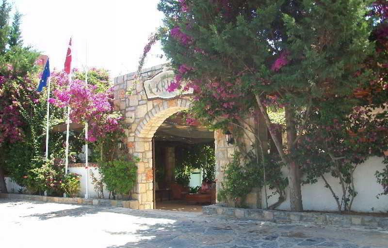 אורטקנט Kriss Otel מראה חיצוני תמונה