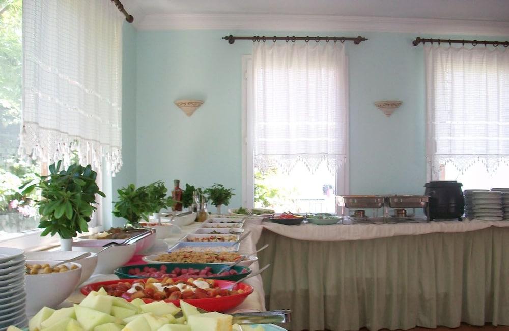 אורטקנט Kriss Otel מראה חיצוני תמונה