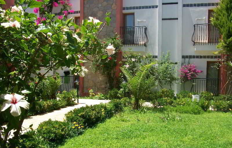 אורטקנט Kriss Otel מראה חיצוני תמונה