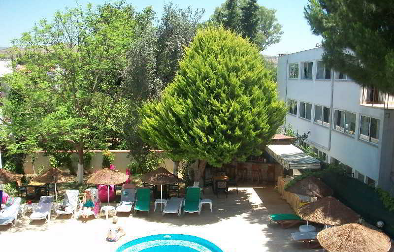 אורטקנט Kriss Otel מראה חיצוני תמונה